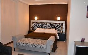 Jardy Hotel